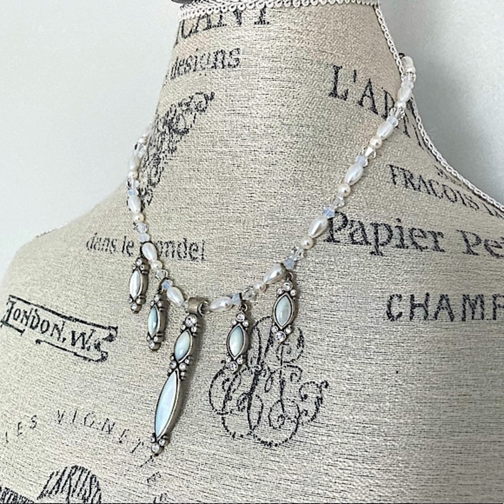 MYKA Statement Necklace